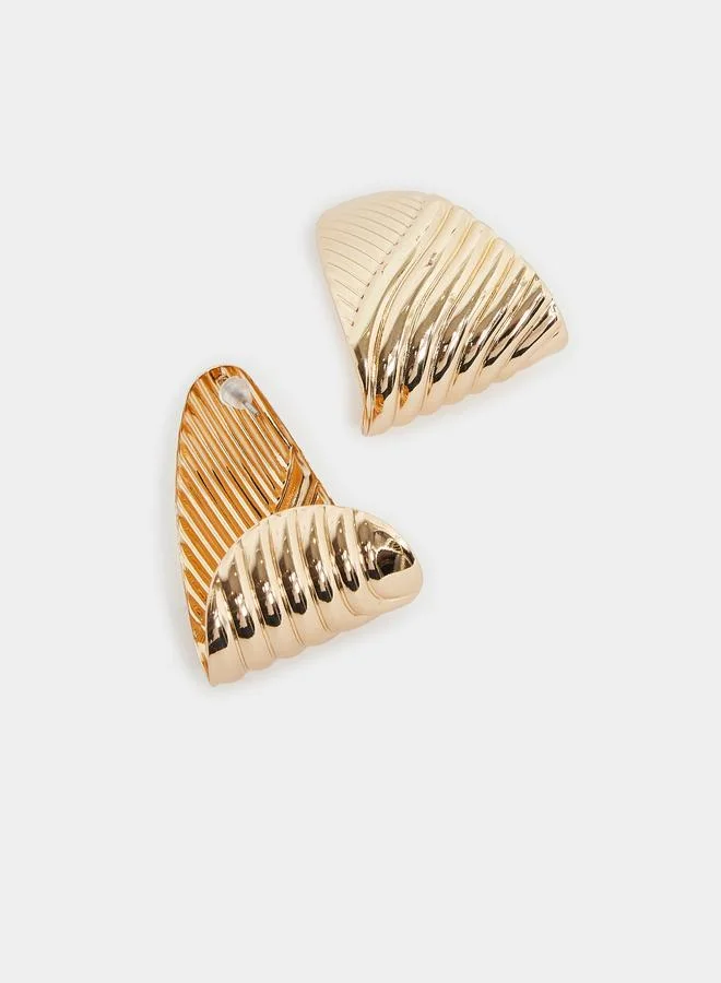 Styli Gold Textured Stud Earrings